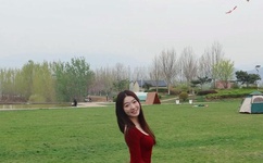 扒开学生双腿猛进入喷水观看